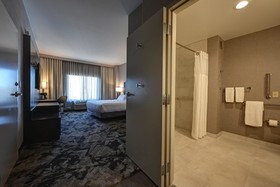 DoubleTree by Hilton Denver International Airport