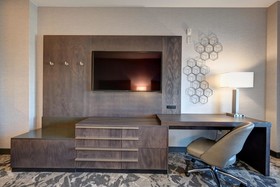 DoubleTree by Hilton Denver International Airport