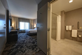 DoubleTree by Hilton Denver International Airport