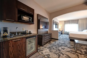 DoubleTree by Hilton Denver International Airport