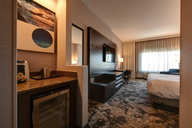 DoubleTree by Hilton Denver International Airport