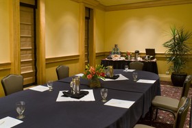 DoubleTree by Hilton Hotel Denver
