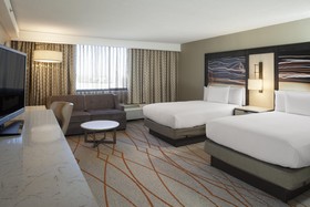 DoubleTree by Hilton Denver Central Park