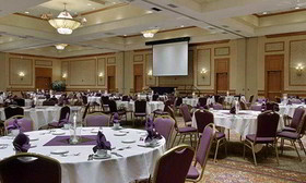 DoubleTree by Hilton Denver Central Park