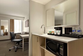 Embassy Suites by Hilton Denver International Airport