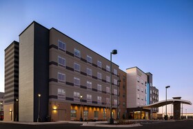 Fairfield Inn & Suites Denver Airport at Gateway Park