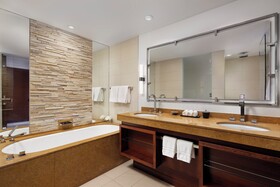 Four Seasons Hotel Denver