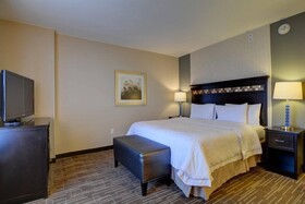 Hampton Inn & Suites Denver Airport / Gateway Park