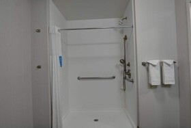 Hampton Inn & Suites Denver Airport / Gateway Park