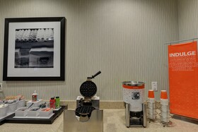 Hampton Inn & Suites Denver Airport / Gateway Park