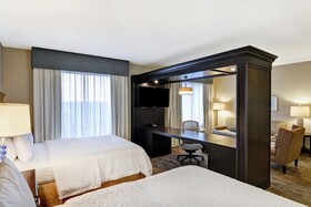 Hampton Inn & Suites Denver Airport / Gateway Park