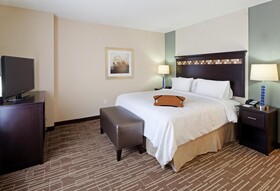 Hampton Inn & Suites Denver Airport / Gateway Park