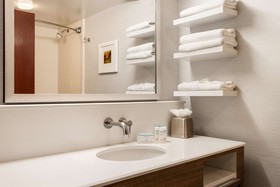 Hampton Inn & Suites Denver Cherry Creek