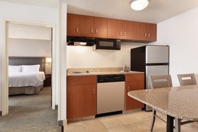 Hampton Inn & Suites Denver Cherry Creek