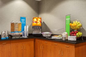 Hampton Inn & Suites Denver Cherry Creek