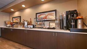 Spark by Hilton Denver International Airport