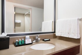 Spark by Hilton Denver International Airport