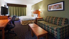 Spark by Hilton Denver International Airport