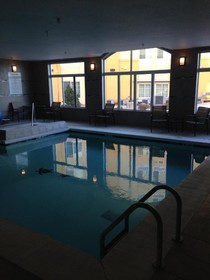 Holiday Inn Express & Suites Denver East-Peoria Street