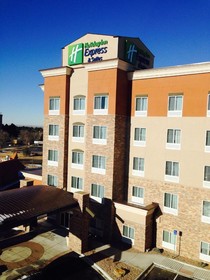Holiday Inn Express & Suites Denver East-Peoria Street
