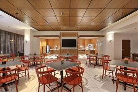 Holiday Inn Express Denver Downtown