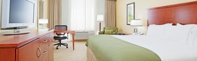 Holiday Inn Express Hotel & Suites Denver Airport