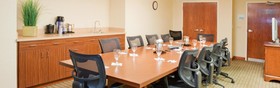 Holiday Inn Express Hotel & Suites Denver Airport