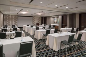 Homewood Suites by Hilton Denver Downtown-Convention Center
