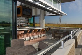 Hyatt Place Denver / Peña Station