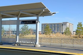 Hyatt Place Denver / Peña Station