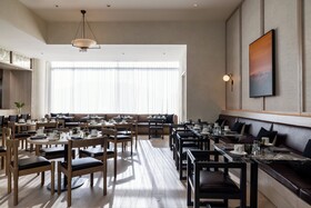Kimpton Claret Hotel