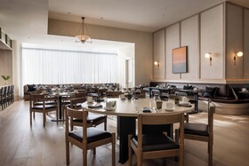 Kimpton Claret Hotel