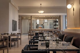 Kimpton Claret Hotel