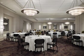 Kimpton Claret Hotel