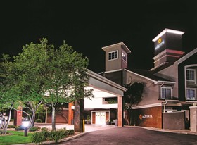 La Quinta Inn & Suites by Wyndham Denver Airport DIA