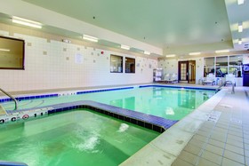 La Quinta Inn & Suites by Wyndham Denver Gateway Park