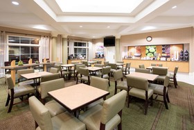 La Quinta Inn & Suites by Wyndham Denver Southwest Lakewood