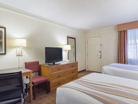 La Quinta Inn by Wyndham Denver Cherry Creek