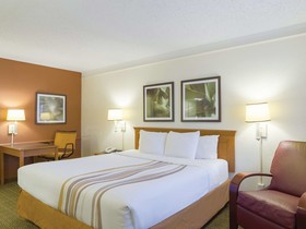 La Quinta Inn by Wyndham Denver Cherry Creek