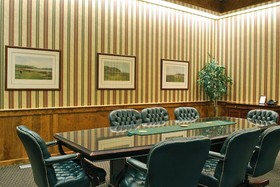Lone Tree Golf Club And Hotel