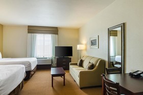 MainStay Suites Near Denver Downtown