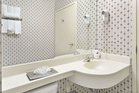 Microtel Inn & Suites by Wyndham Denver