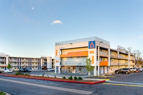 Motel 6 Denver Central - Federal Boulevard