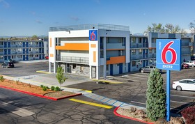 Motel 6 Denver Central - Federal Boulevard