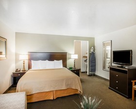 Quality Inn & Suites Denver International Airport