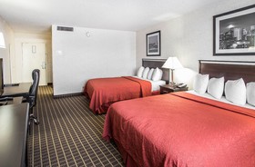 Clarion Hotel Denver Central
