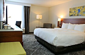 Plaza Hotel Denver Central