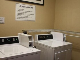 Ramada by Wyndham Denver International Airport