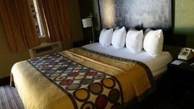Super 8 by Wyndham Denver Central