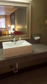Super 8 by Wyndham Denver Central